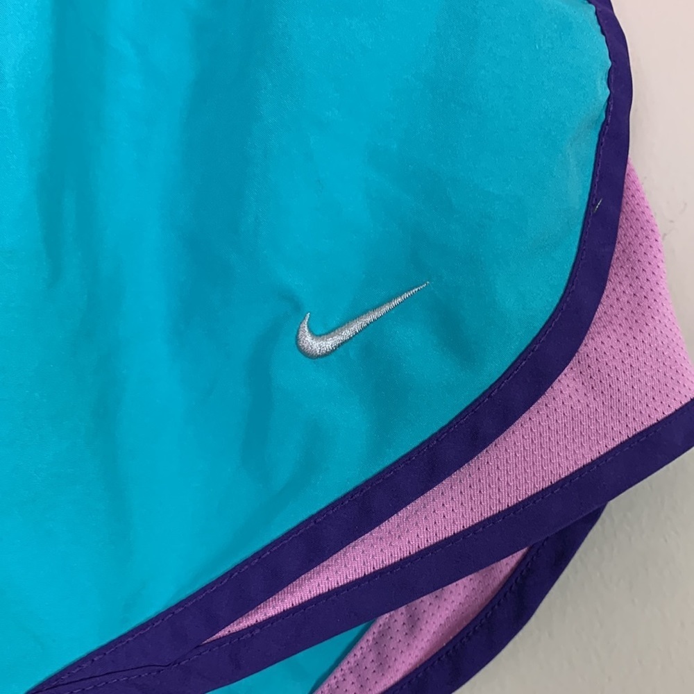 Nike Shorts Size Extra Small Drawstring Waist Elastic Waist Running Shorts - Picture 3 of 7